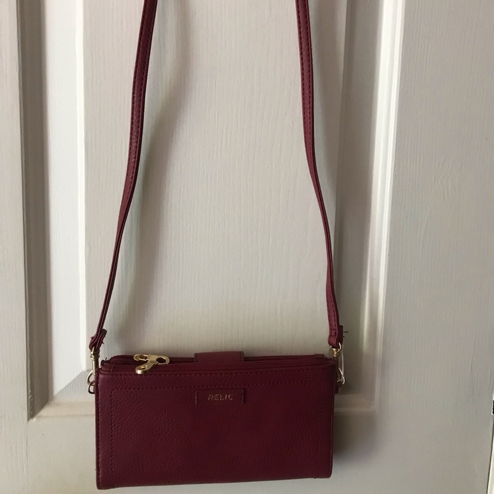 Crossbody wallet